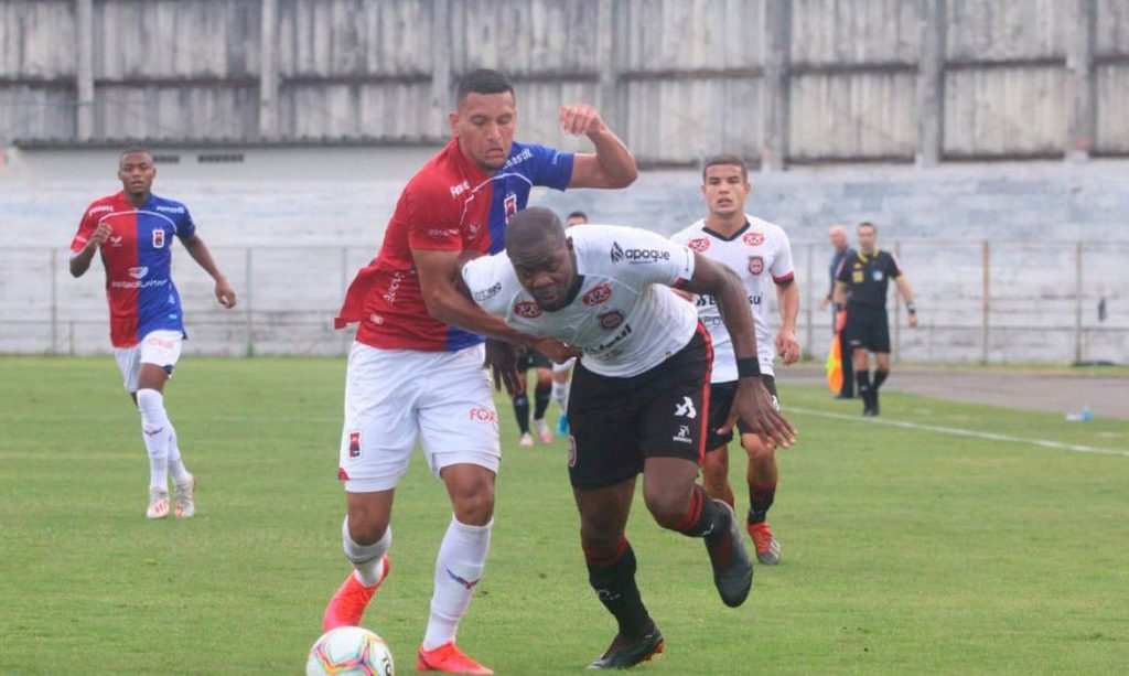 serie-b:-brasil-de-pelotas-vence-parana-no-durival-britto