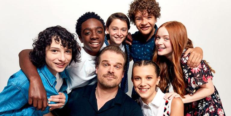 elenco-de-stranger-things-renova-com-super-salario