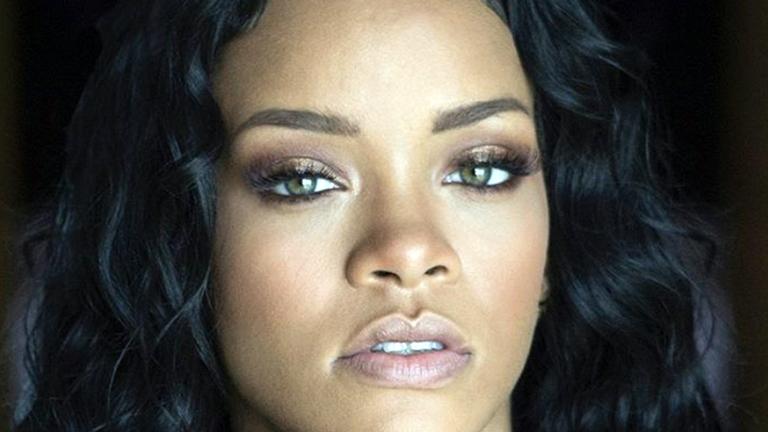 rihanna-surge-com-rosto-machucado-e-preocupa-fas