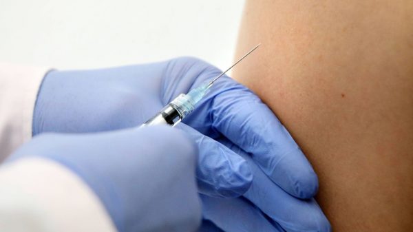 governo-de-sp-inicia-vacinacao-contra-coronavirus-no-interior