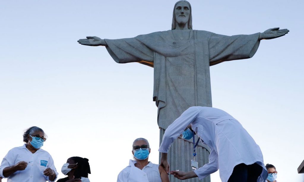 rio-de-janeiro-planeja-distribuir-vacinas-a-todos-os-municipios-hoje