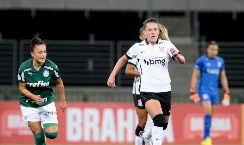 corinthians-renova-com-andressinha-e-outras-20-jogadoras-para-2021