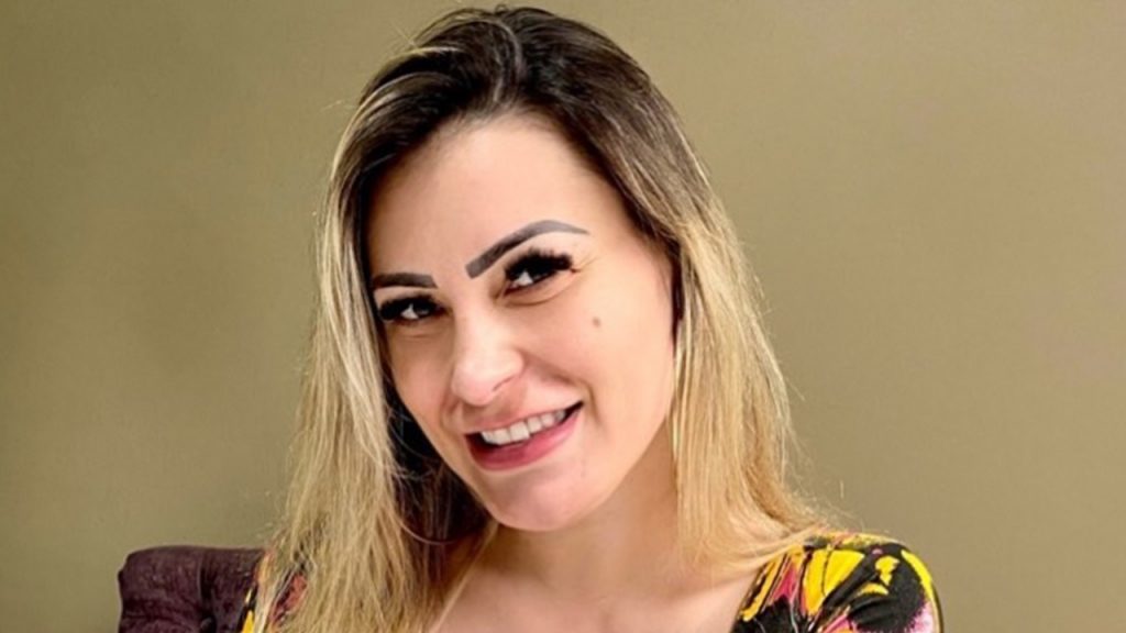 Andressa Urach revelou problemas no casamento e dívidas (Foto: Reprodução Instagram)