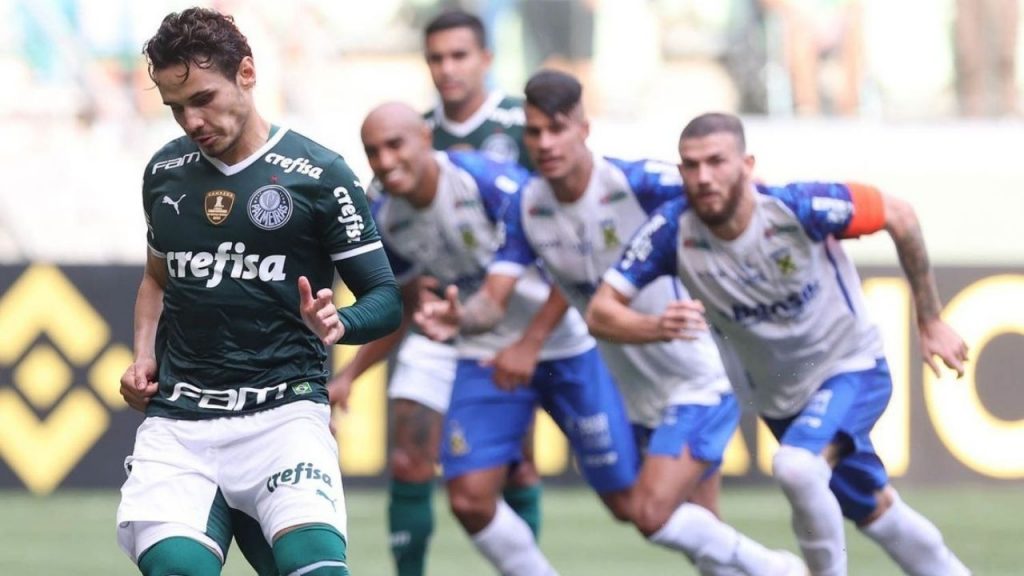 Raphael Veiga marca de pênalti e garante a vitória do Verdão sobre Santo André (Cesar Greco/Palmeiras)