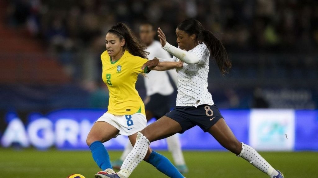 Seleção brasileira feminina de futebol saiu na frente no placar, mas cedeu virada para França (Lucas Figueiredo/CBF)