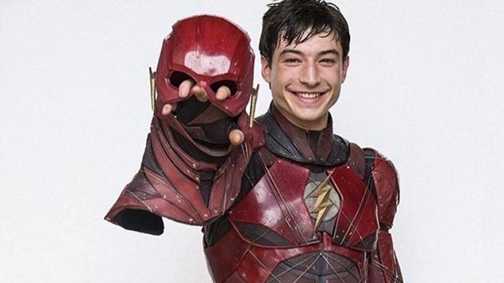 Ezra Miller, intérprete de The Flash, responde a mais de uma acusação de assédio (Divulgação)