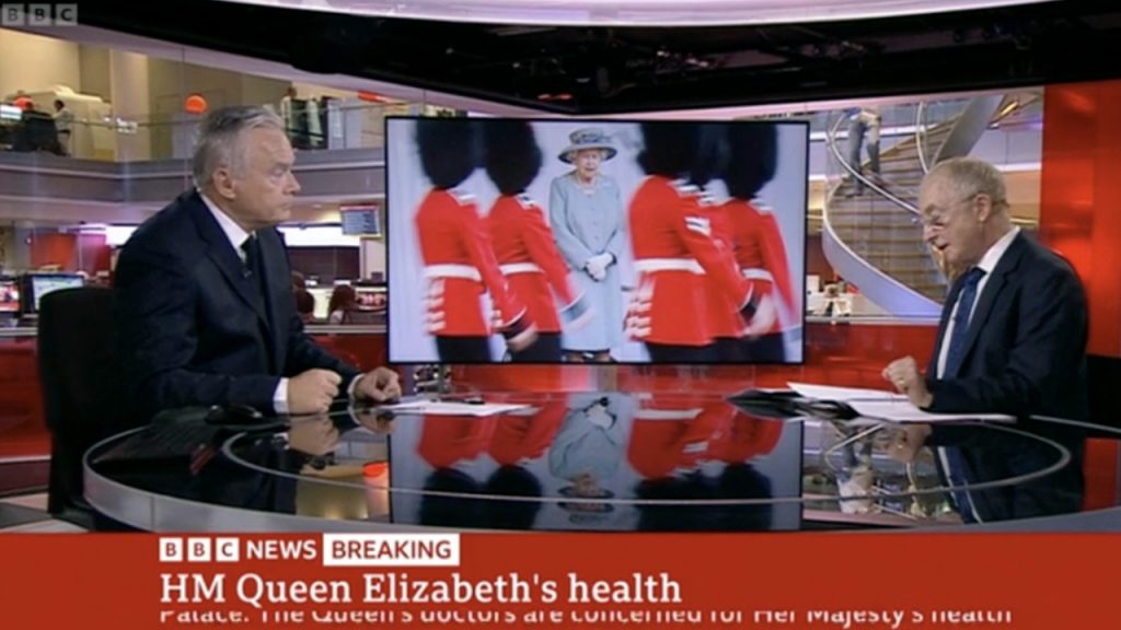 BBC interrompe programação com plantão ao vivo com notícias sobre a rainha Elizabeth II