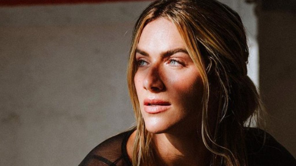 Giovanna Ewbank mostrou novo visual nas redes e recebeu elogios dos seguidores (Instagram)