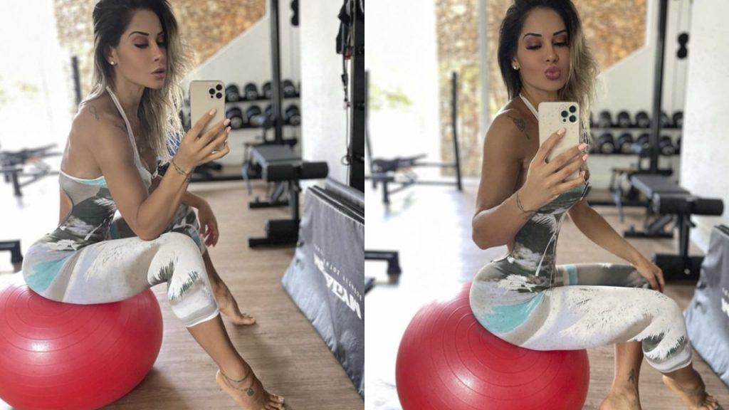 Maíra Cardi esbanja boa forma e "bumbum na nuca" em selfie (Instagram)