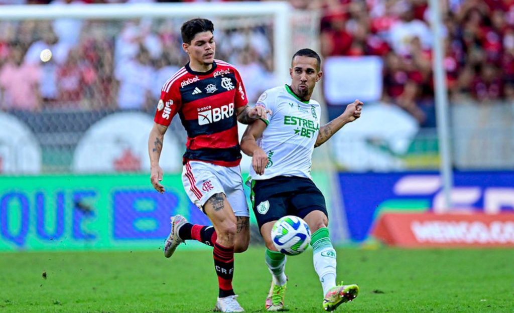 América-MG x Flamengo agita rodada do Brasileirão