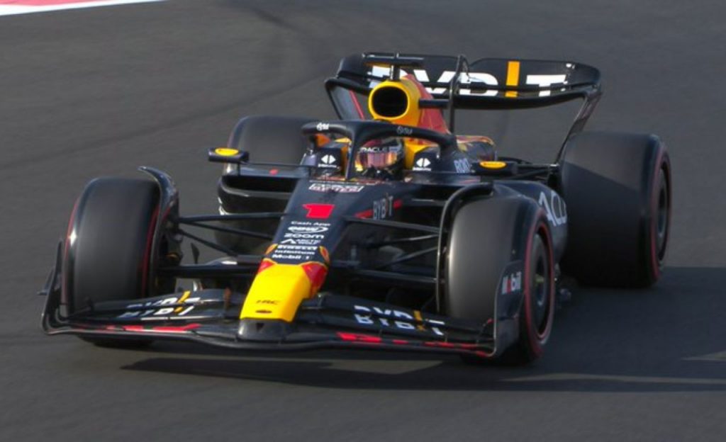 F1 teve Verstappen como pole em Abu Dhabi