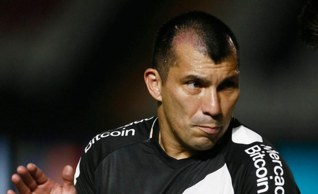 Medel deu forte bronca no Vasco