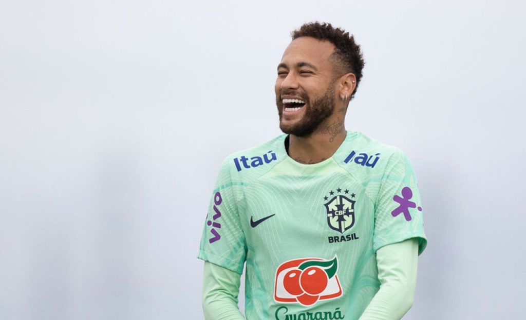 Neymar falou sobre o clima quente do clássico