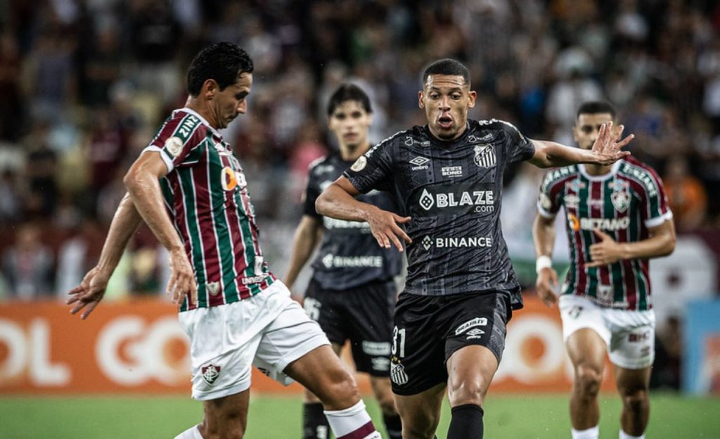 Santos x Fluminense agita rodada do Brasileirão