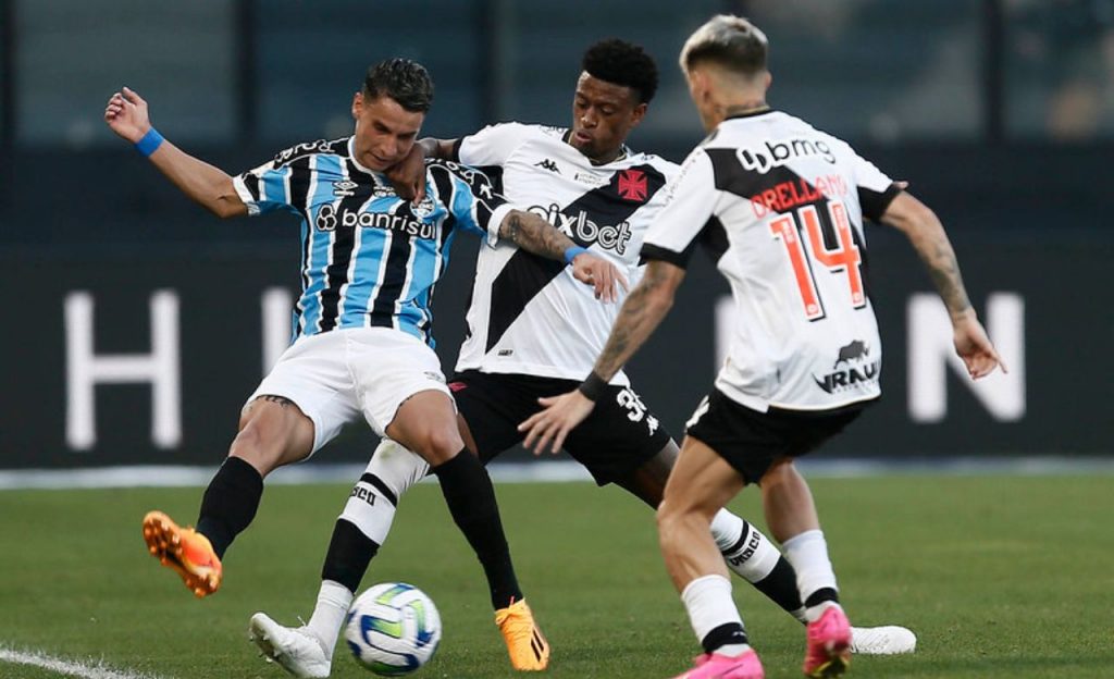 Grêmio x Vasco agita rodada do Brasileirão