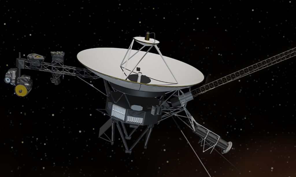 Cientistas da NASA avançam no desafio de resolver problema de comunicação da sonda Voyager 1