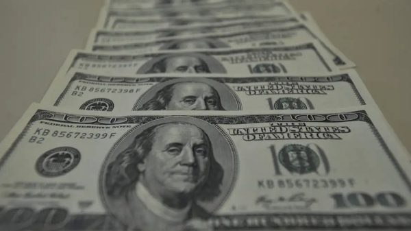Dólar bate recorde negativo para a economia (Foto: Agência Brasil)