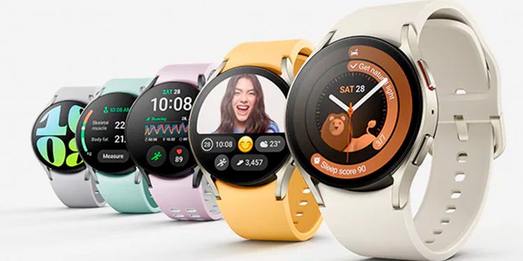 Galaxy Watch 6 traz melhorias significativas em termos de tela, desempenho e funcionalidades de saúde mantendo-se fiel ao design da linha