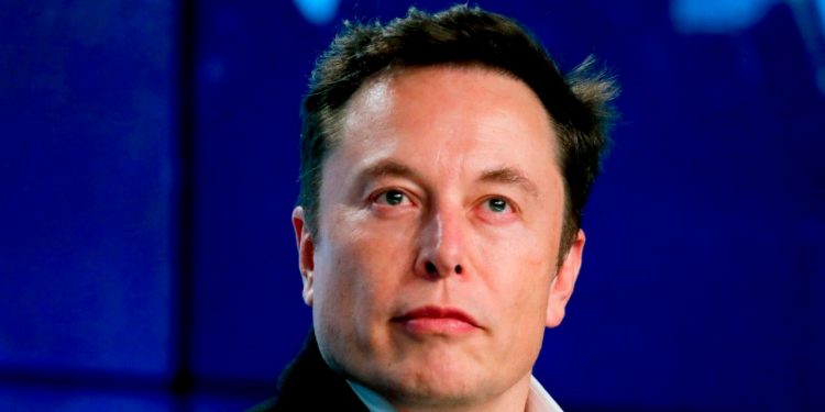 União Europeia investiga conformidade do Twitter, ou "X", de Elon Musk, com a Lei de Serviços Digitais (DSA)