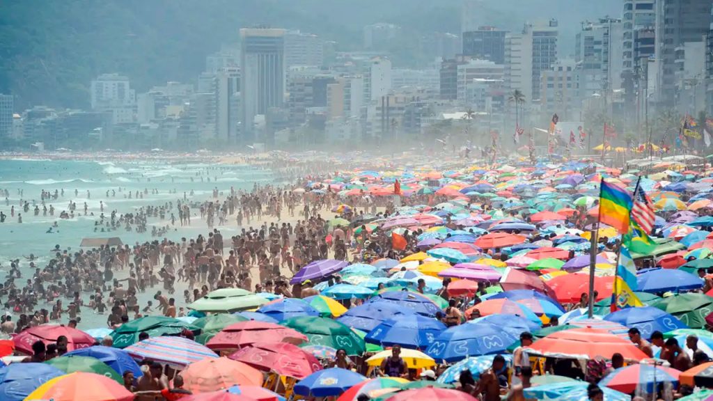 Rio de Janeiro deve bater recorde de calor em pleno inverno