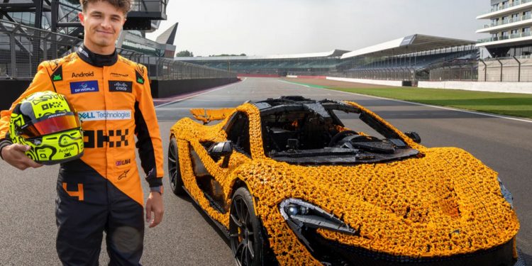 LEGO e McLaren criaram uma réplica em tamanho real e funcional do McLaren P1