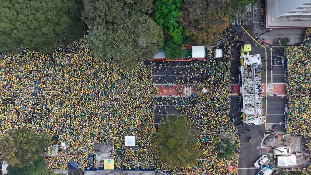 Manifestação de 7 de setembro com presença de Jair Bolsonaro teve público bem menor que o esperado