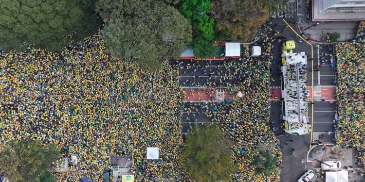 Manifestação de 7 de setembro com presença de Jair Bolsonaro teve público bem menor que o esperado