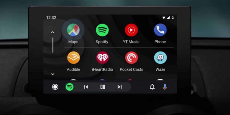 Android Auto agora permite que motoristas adicionem endereços diretamente pelo painel do carro