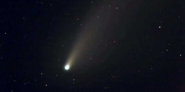 O cometa C/2023 A3 (Tsuchinshan-ATLAS) passou no ponto mais próximo do sol no dia 27 de setembro