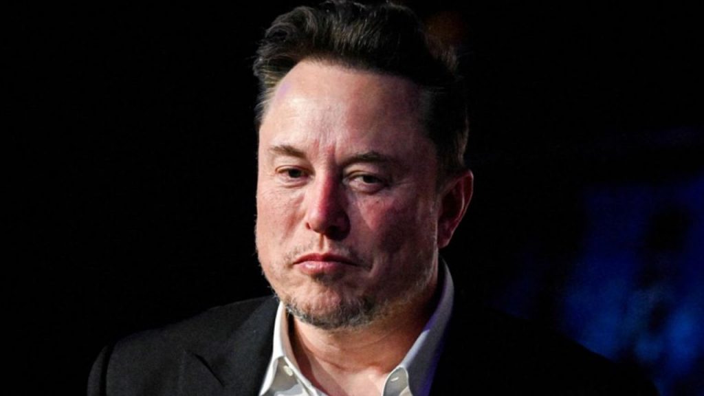 Elon Musk oferece US$ 1 milhão por dia até a eleição para quem assinar a petição do America PAC