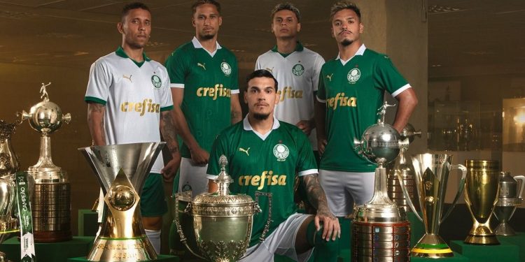 A FIFA reconheceu oficialmente o título mundial do Palmeiras conquistado em 1951