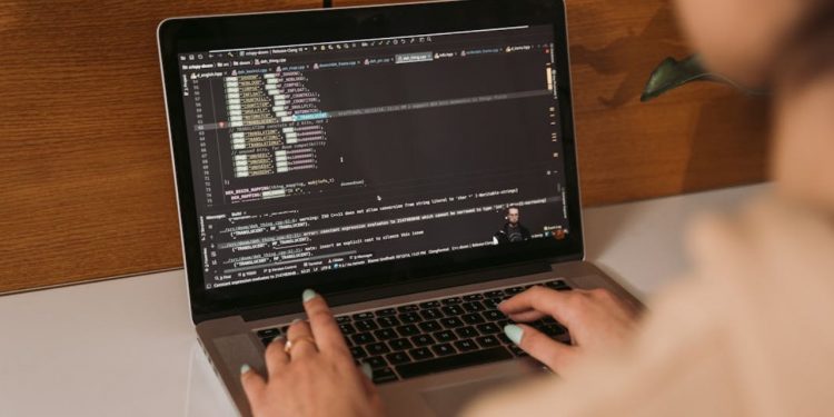 Python é a linguagem de programação preferida para o desenvolvimento de inteligência artificial