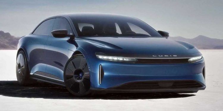 O Lucid Air requer atualizações frequentes de software para manutenção da garantia