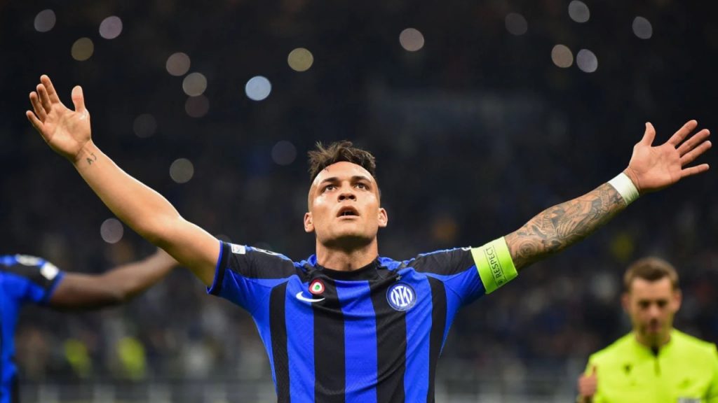 Eleito melhor jogador do campeonato italiano, Lautaro Martinez é esperança de gols da Inter de Milão