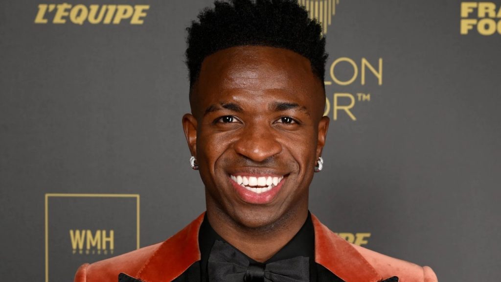 Vinícius Júnior foi eleito o melhor jogador do mundo no FIFA The Best 2024