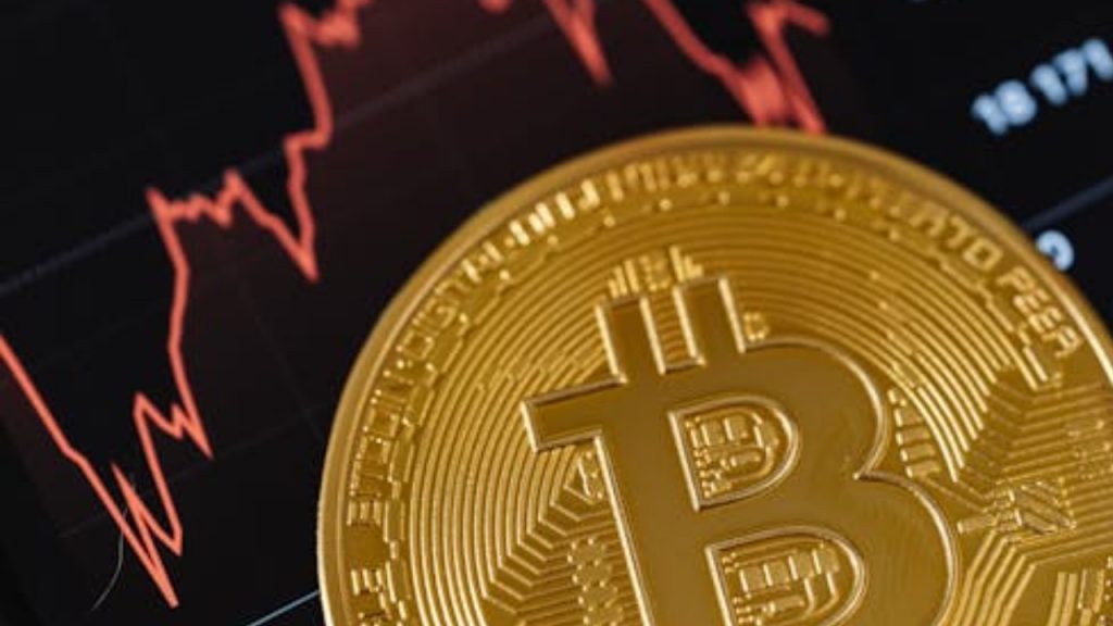 O Bitcoin enfrenta alta volatilidade, mas segue acima dos US$ 100 mil