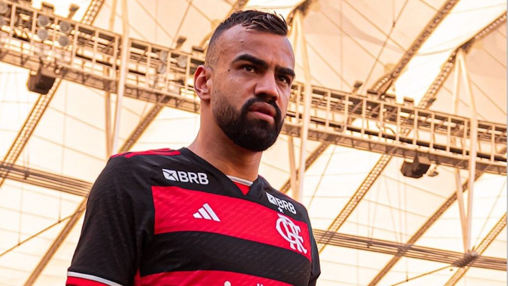 Cruzeiro negocia o retorno de Fabrício Bruno do Flamengo por até R$ 51 milhões