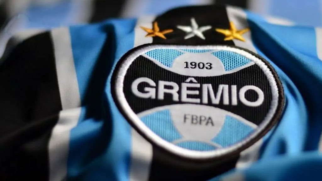 Grêmio negocia com Gustavo Cuellar, volante do Al-Shabab, da Arábia Saudita