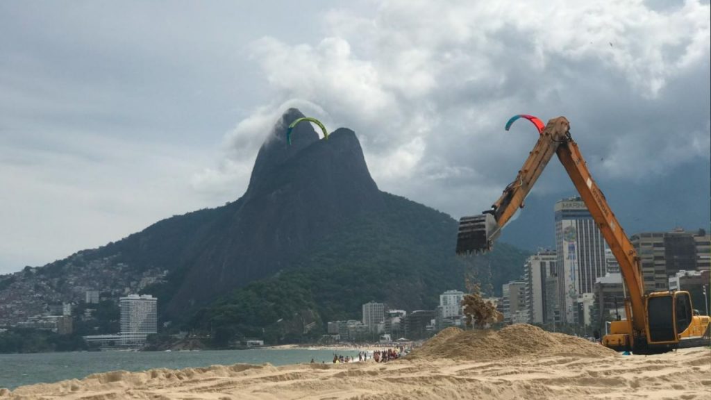 Praia do Leblon, no Rio de Janeiro, uma das que estiveram impróprias em 2024