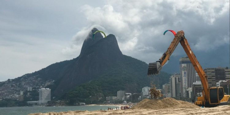 Praia do Leblon, no Rio de Janeiro, uma das que estiveram impróprias em 2024