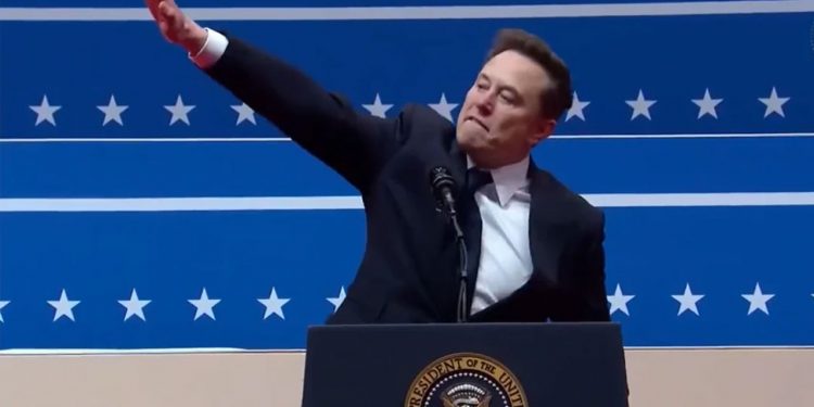 Elon Musk gerou polêmica ao fazer gesto interpretado como saudação nazista em evento nos Estados Unidos