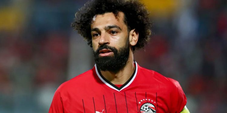 Salah: Craque do Liverpool em fim de contrato deixa torcida ansiosa