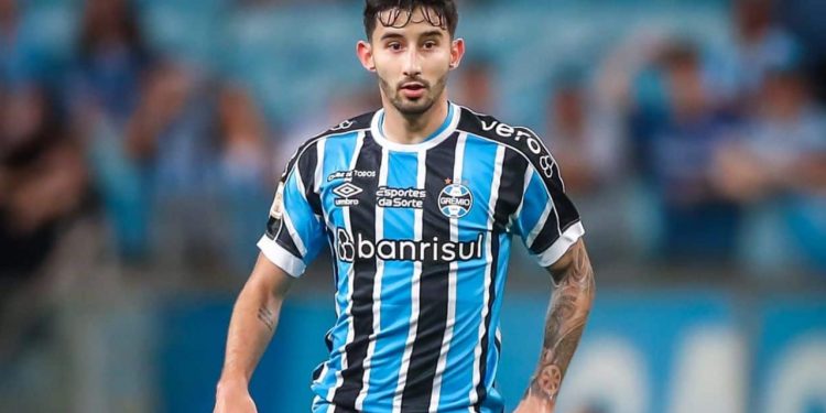 Villasanti, destaque do Grêmio, manifestou interesse em transferir-se para o Palmeiras